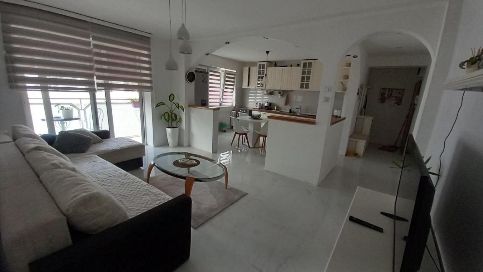 Adriana'S Apartment Скопие Екстериор снимка